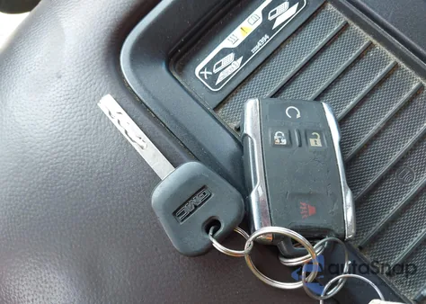 2016 GMC Sierra 2500Hd Denali from USA, damaged, VIN 1GT12UE84GF259750